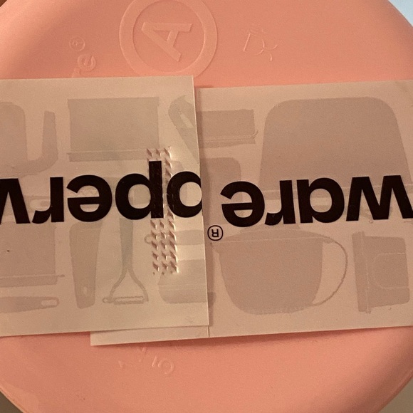 Tupperware Pink and Blue Floral Bath Container - Picture 4 of 4